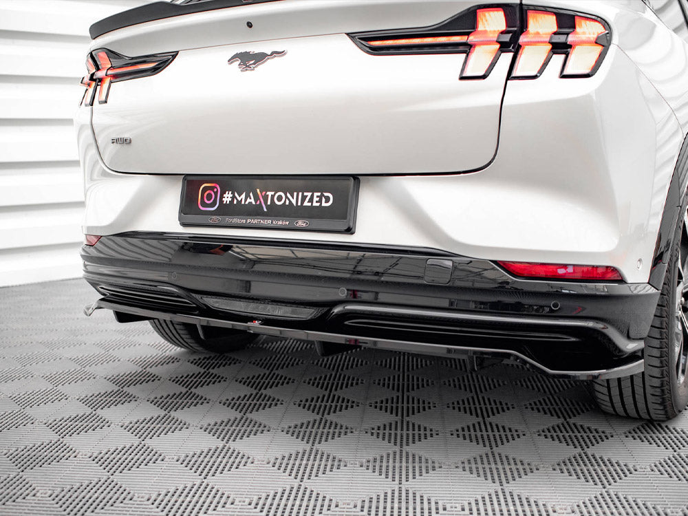 Maxton Design Central Rear Splitter (Vertical Bars) Ford Mustang Mach-e Mk1 - FO-MU-MACHE-1-RD1G+RD2G - Image 3