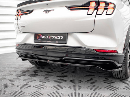 Maxton Design Central Rear Splitter (Vertical Bars) Ford Mustang Mach-e Mk1 - FO-MU-MACHE-1-RD1G+RD2G - Image 3