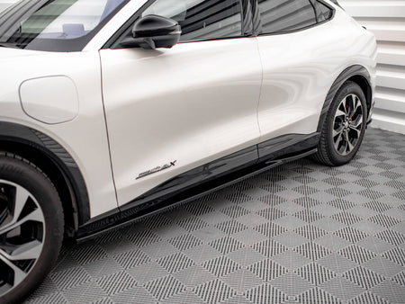 Maxton Design Side Skirts Diffusers Ford Mustang Mach-e MK1 - FO-MU-MACHE-1-SD1G - Image 4