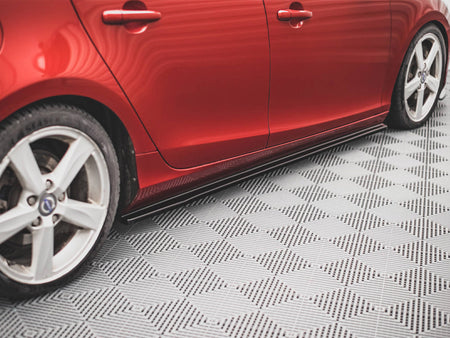 Maxton Design Side Skirts Diffusers Volvo V40 (2012-2019) - VO-V40-2-SD1G - Image 3