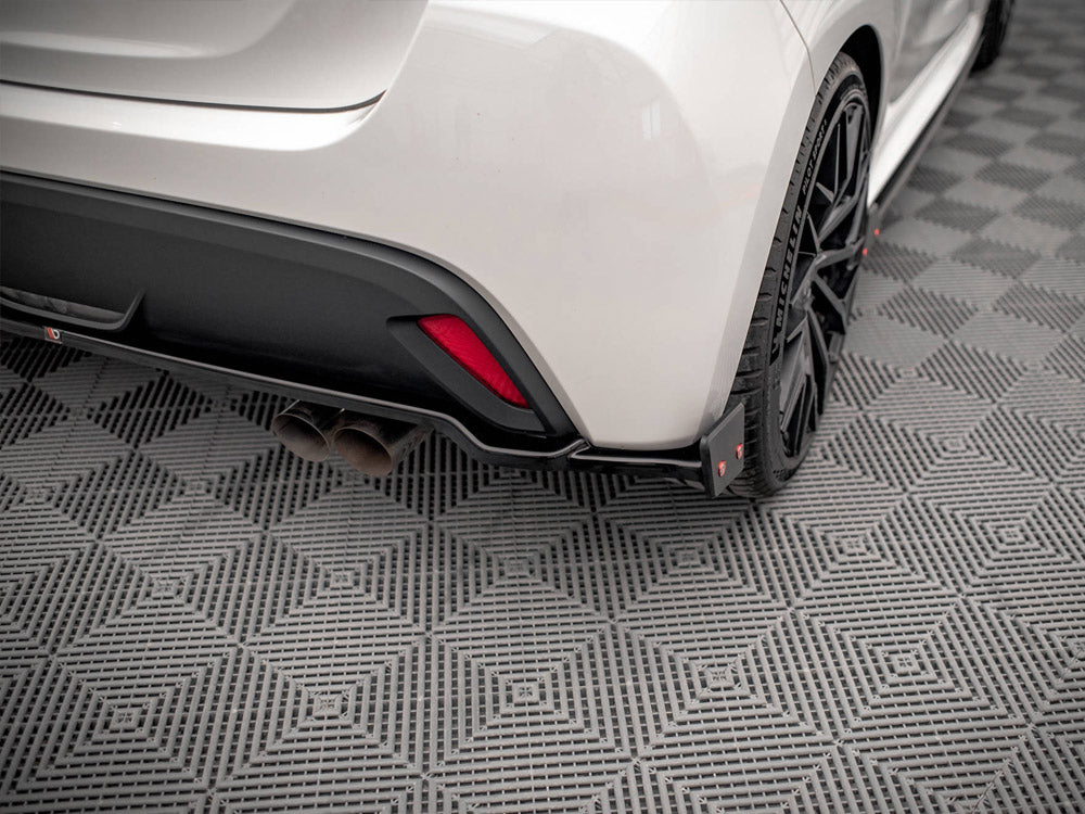 Maxton Design Rear Splitter V.1 + Flaps Toyota Yaris Mk4 - TO-YA-4-RD1G+RSF - Image 4