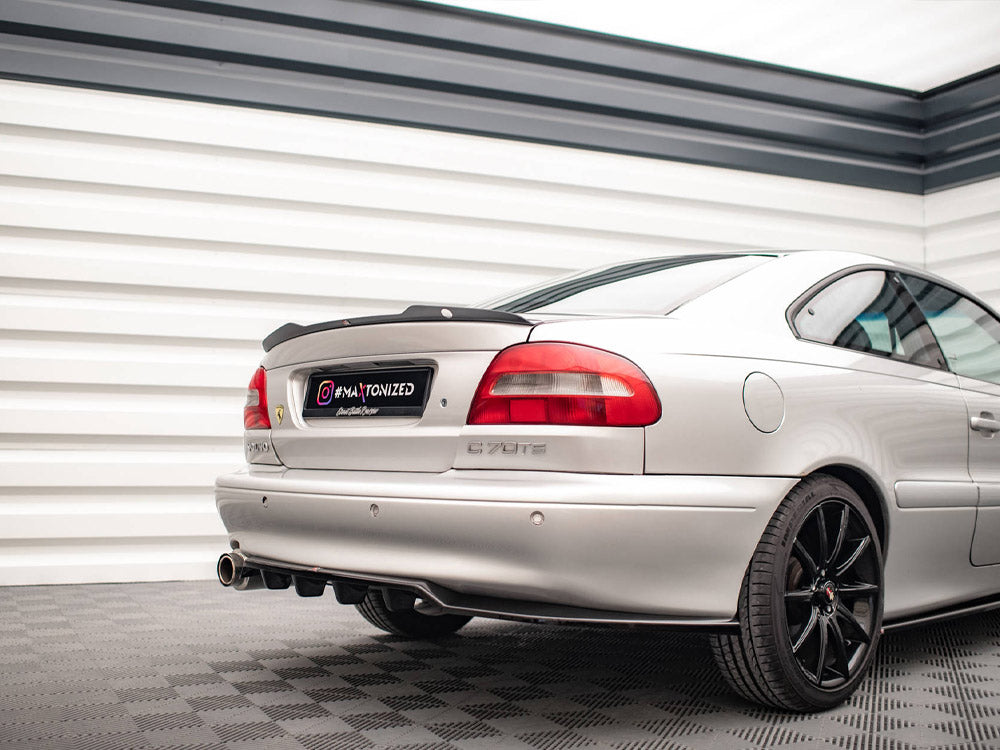 Maxton Design Central Rear Splitter (Vertical Bars) Volvo C70 Mk1 - VO-C70-1-RSD1G+RD1G - Image 3