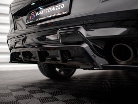 Maxton Design Central Rear Splitter (Vertical Bars) BMW X6 M F96 - BM-X6-F96-M-RD1G+RD2G - Image 4