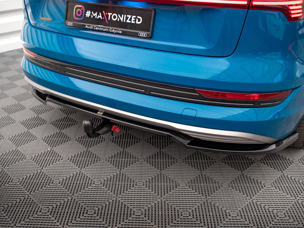 Maxton Design Central Rear Splitter (Vertical Bars) Audi e-Tron - AU-ETRON-1-RD1G+RD2G - Image 7