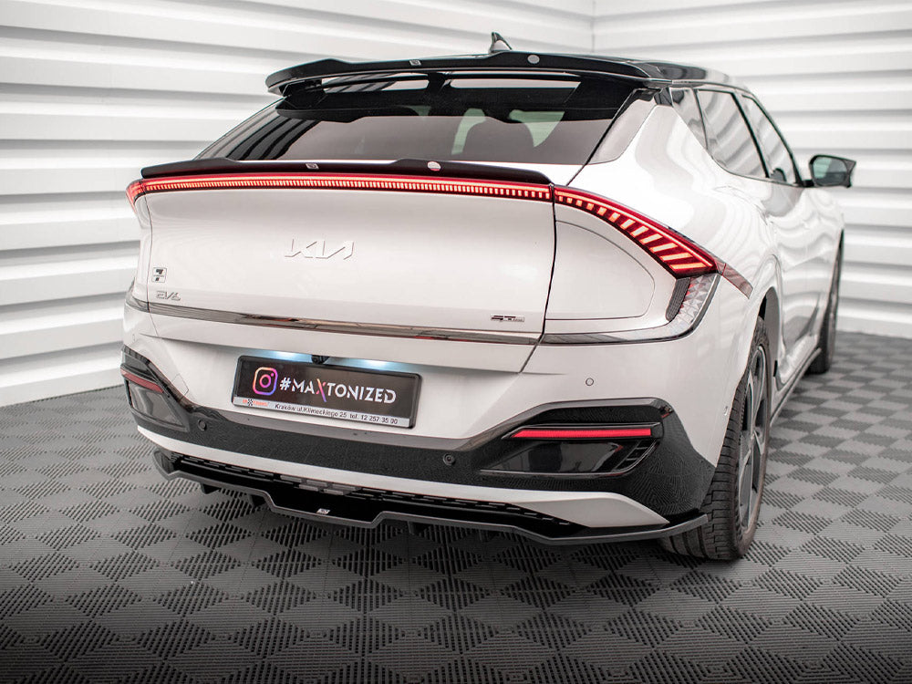 Maxton Design Central Rear Splitter (Vertical Bars) Kia EV6 GT-Line Mk1 - KI-EV6-1-GTLINE-RD1G+RD2G - Image 2