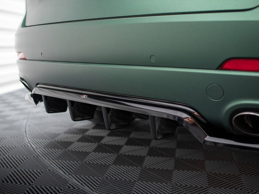 Rear Splitter (Vertical Bars) Maserati Levante Mk1