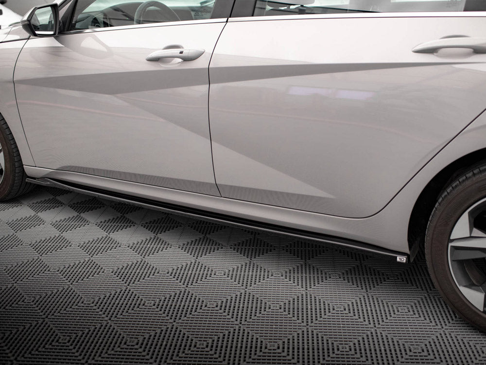 Maxton Design Side Skirts Diffusers Hyundai Elantra Mk7 - HY-EL-7-SD1G - Image 4