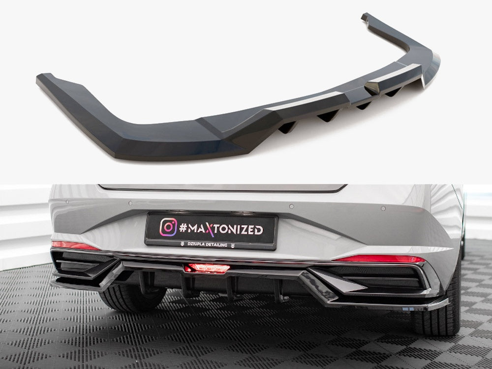 Central Rear Splitter (Vertical Bars) Hyundai Elantra Mk7