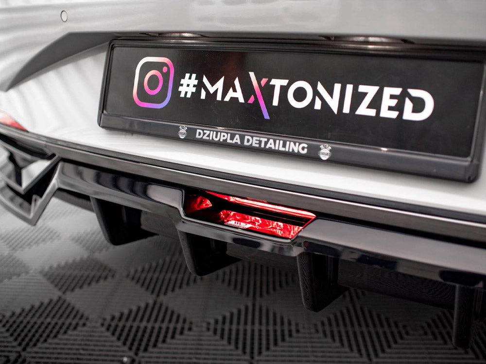Maxton Design Central Rear Splitter (Vertical Bars) Hyundai Elantra Mk7 - HY-EL-7-RD1G+RD2G - Image 5