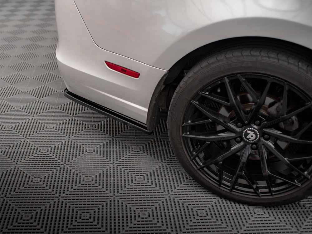 Maxton Design Rear Side Splitters Ford Mustang Mk5 Facelift - FO-MU-5-RSD1G - Image 4