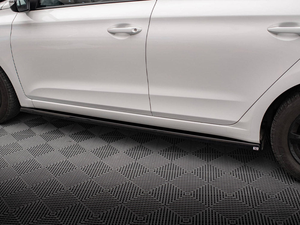Maxton Design Side Skirts Diffusers Hyundai I20 Mk2 Facelift - HY-I20-2F-SD1G - Image 4