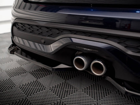 Maxton Design Central Rear Splitter Mini Cooper S F56 Facelift - MC-S-3F-56-JCW-RD1G - Image 4