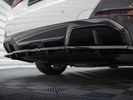 Maxton Design Central Rear Splitter (Vertical Bars) V.1 BMW i4 M-Pack G26 - BM-I4-G26-MPACK-RD1G+RD3G - Image 5