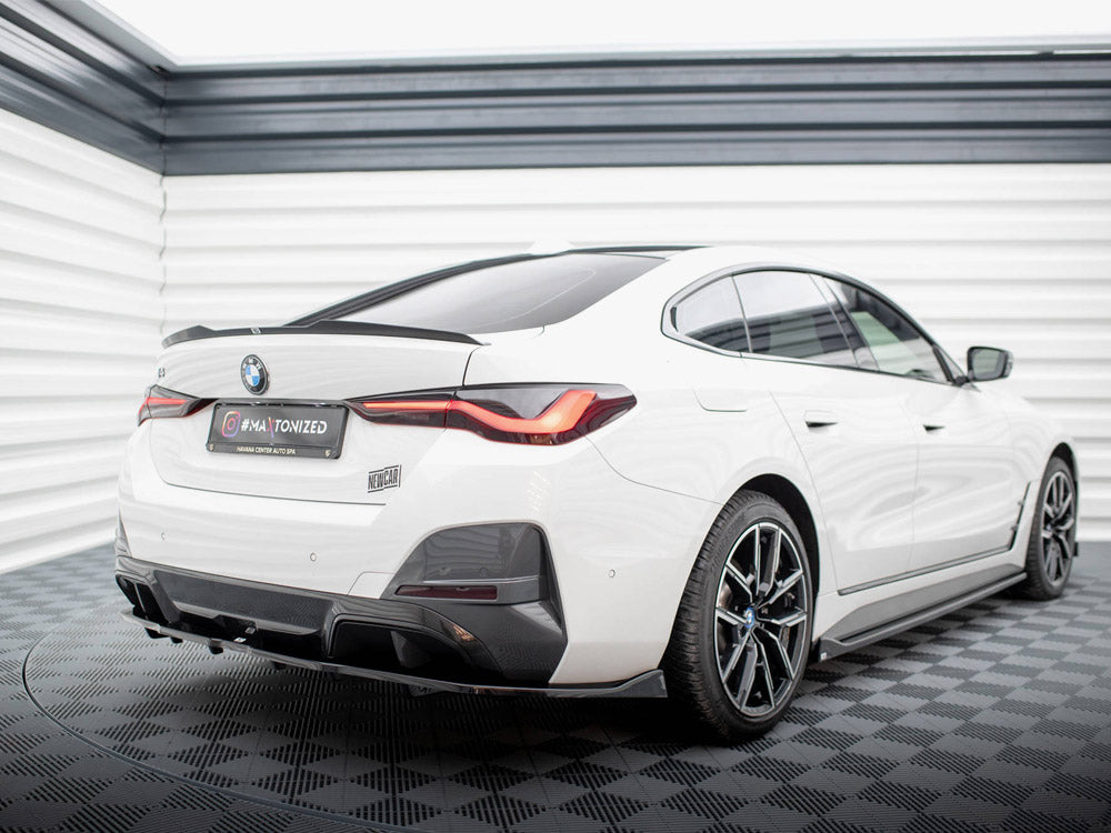 Maxton Design Central Rear Splitter (Vertical Bars) V.2 BMW i4 M-Pack G26 - BM-I4-G26-MPACK-RD2G+RD3G - Image 2