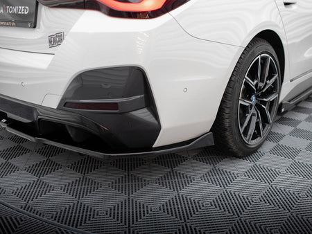 Maxton Design Central Rear Splitter (Vertical Bars) V.2 BMW i4 M-Pack G26 - BM-I4-G26-MPACK-RD2G+RD3G - Image 4