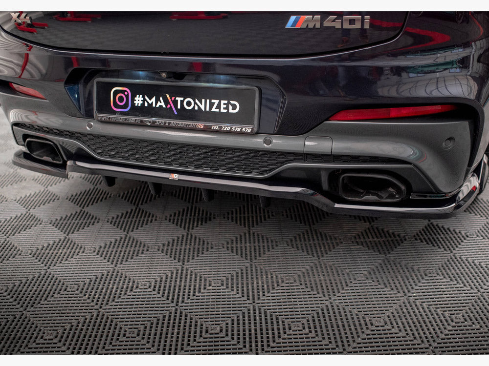 Maxton Design Central Rear Splitter (Vertical Bars) V.2 BMW X4 M40i G02 - BM-X4-02-MPACK-RD2G+RD3G - Image 3
