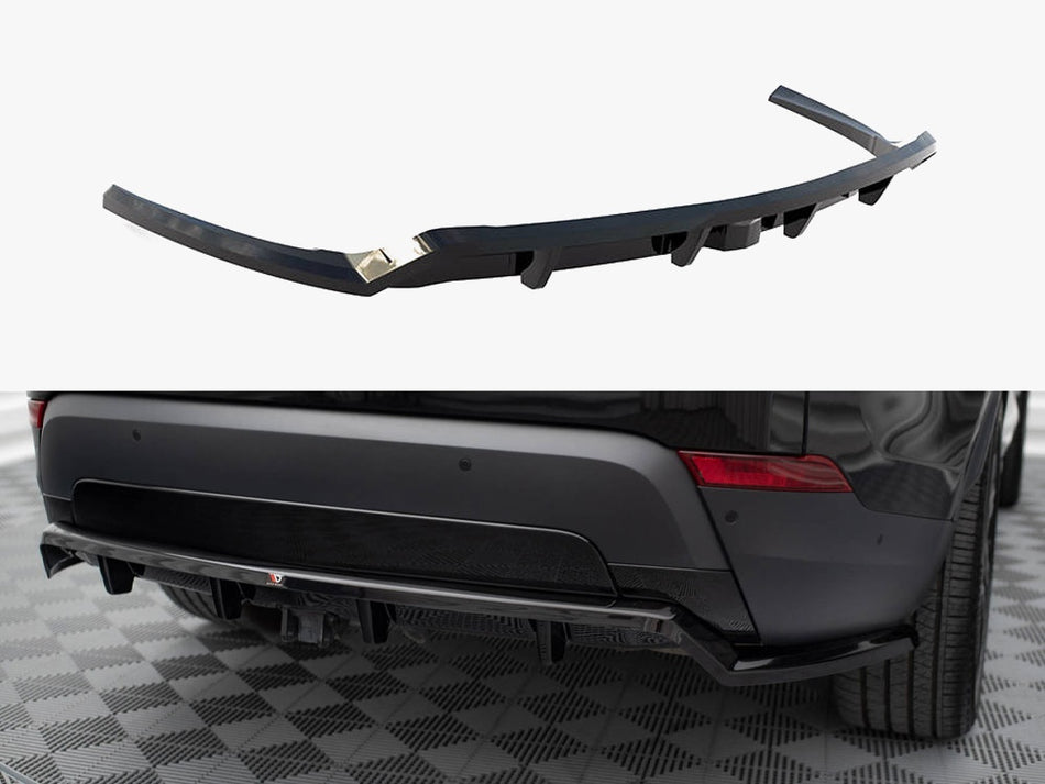 Maxton Design Central Rear Splitter (Vertical Bars) Land Rover Discovery HSE Mk5 - LR-DISCO-5-HSE-RD1G+RD2G - Image 1