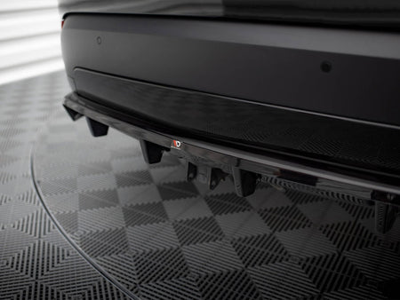 Maxton Design Central Rear Splitter (Vertical Bars) Land Rover Discovery HSE Mk5 - LR-DISCO-5-HSE-RD1G+RD2G - Image 5