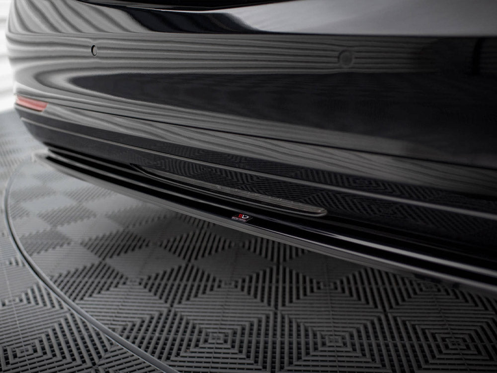 Maxton Design Central Rear Splitter V.2 Mercedes-Benz S W222 - ME-S-222-RD2G - Image 4