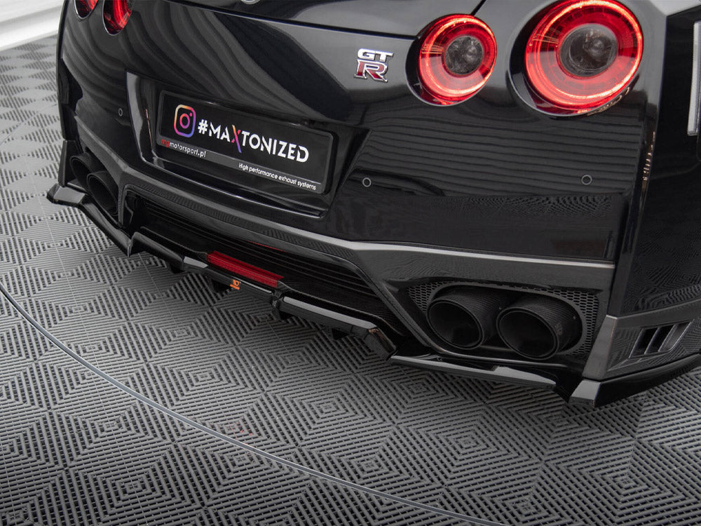 Maxton Design Central Rear Splitter (Vertical Bars) Nissan GTR R35 Facelift - NI-GTR-4F3-RD1G+RD2G - Image 4