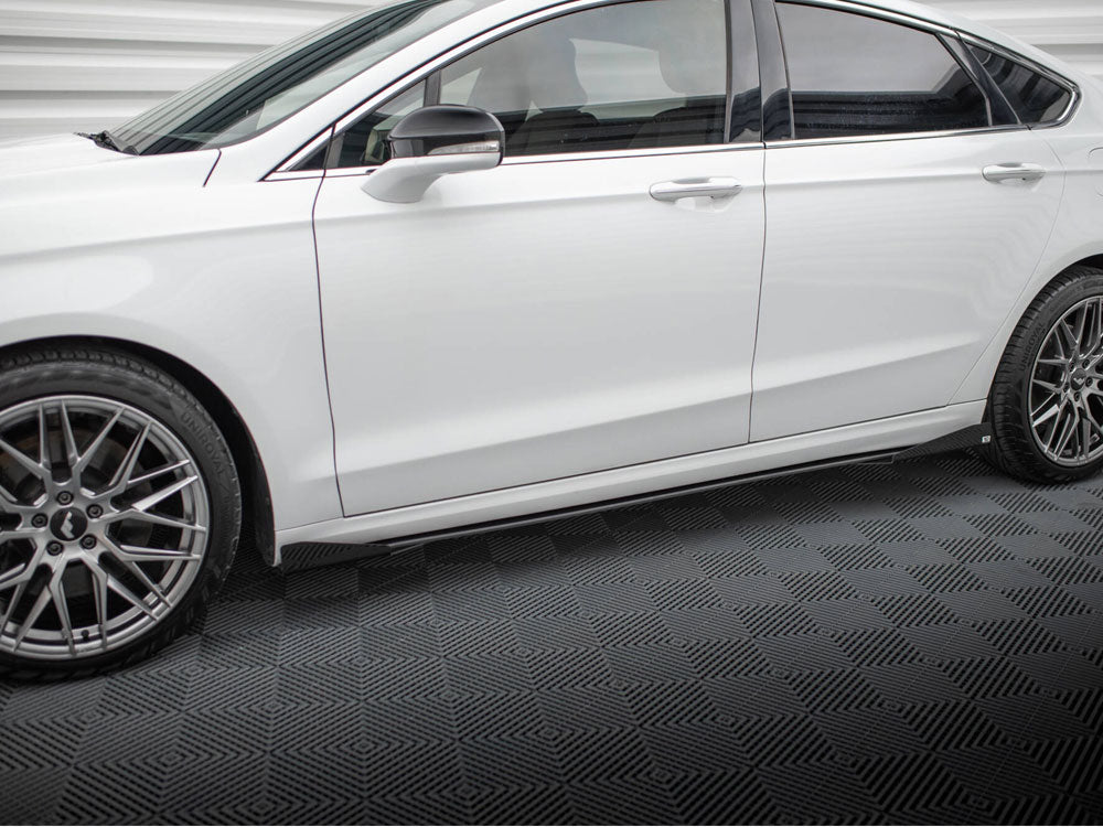Maxton Design Street PRO Side Skirts Diffusers + Flaps Ford Mondeo Sport Mk5 Facelift / Fusion Sport Mk2 Facelift - FOMO5FSPORTCNC-SD1B+SF1G - Image 3