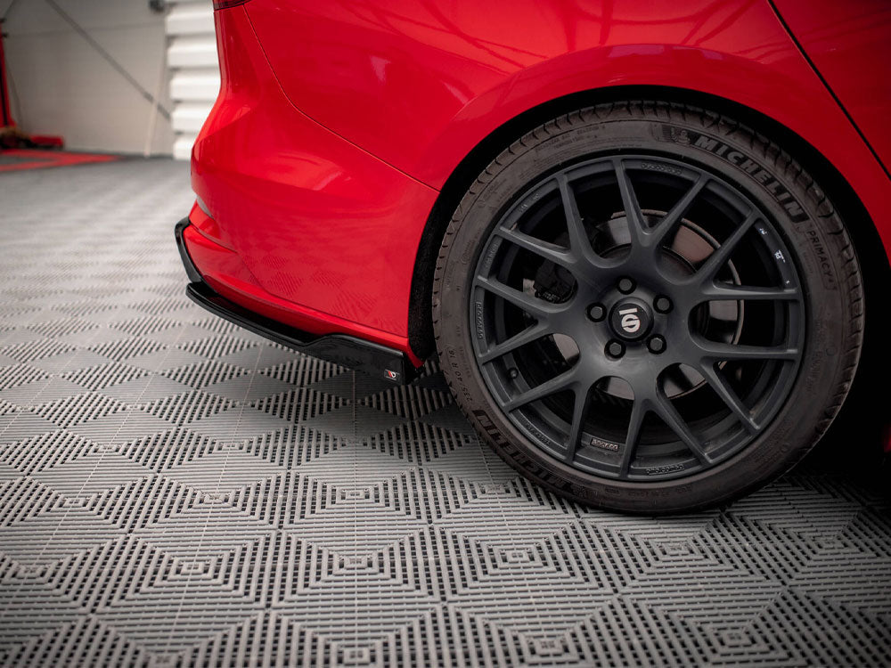 Maxton Design Rear Side Splitters V.8 Ford Focus ST Estate Mk4 - FO-FO-4-STLINE-ES-RSD8G - Image 4