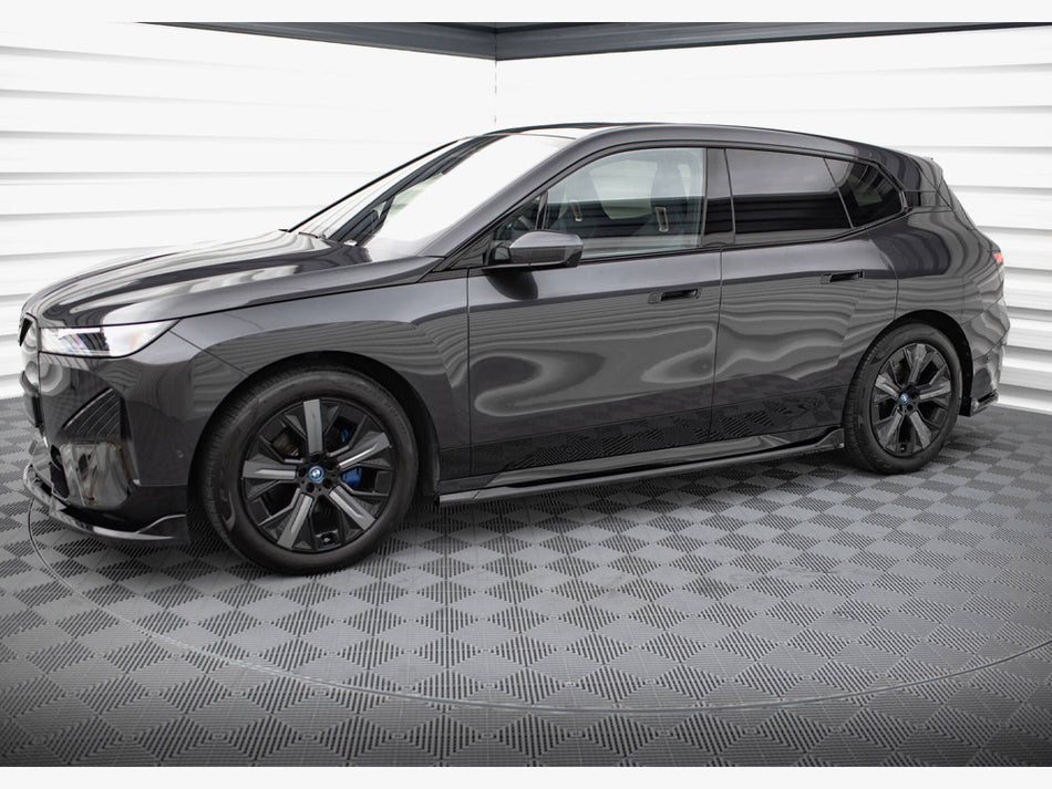 Side Skirts Diffusers BMW iX M-Pack i20