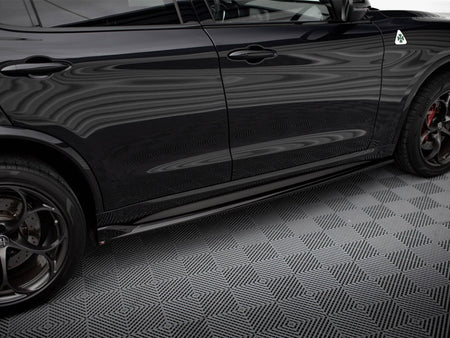 Maxton Design Side Skirts Diffusers Alfa Romeo Stelvio Quadrifoglio Mk1 - AL-ST-1-QV-SD1G - Image 3