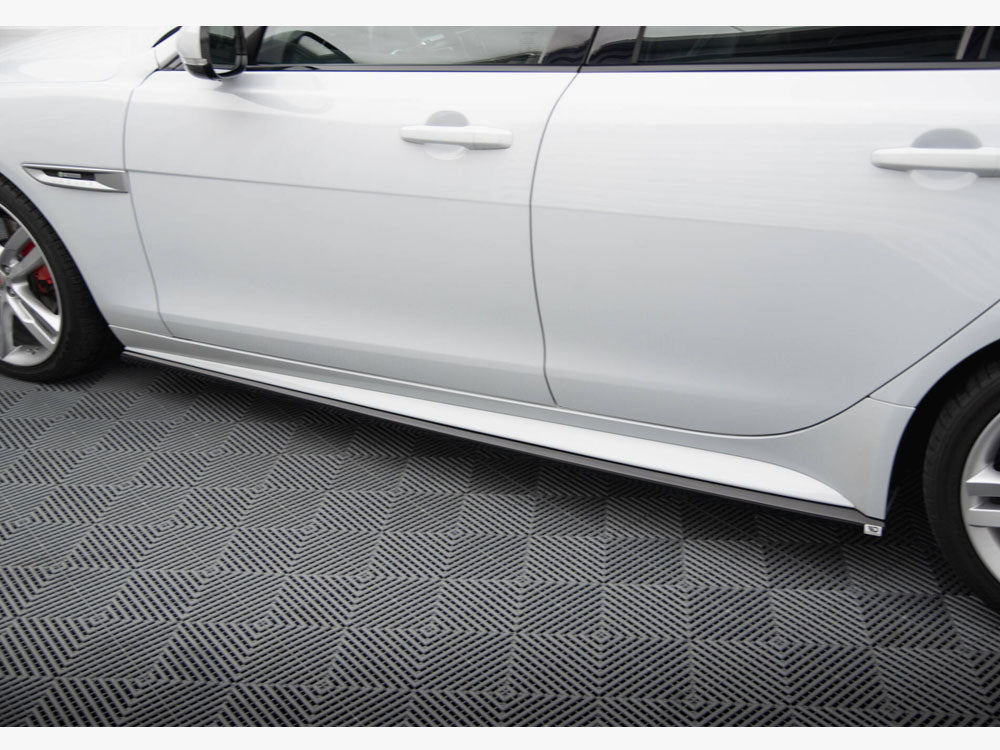 Maxton Design Side Skirts Diffusers Jaguar XE R-Sport X760 - JA-XE-1-RSPORT-SD1G - Image 4