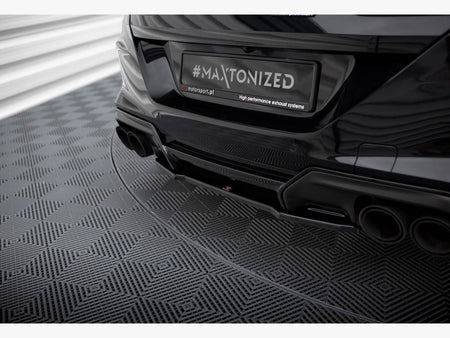 Maxton Design Central Rear Splitter BMW M8 Gran Coupe F93 - BM-M8-G16-GC-RD1G - Image 3