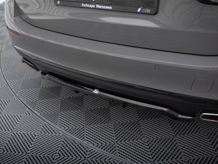 Central Rear Splitter (Vertical Bars) BMW 5 G30 / G31 Facelift