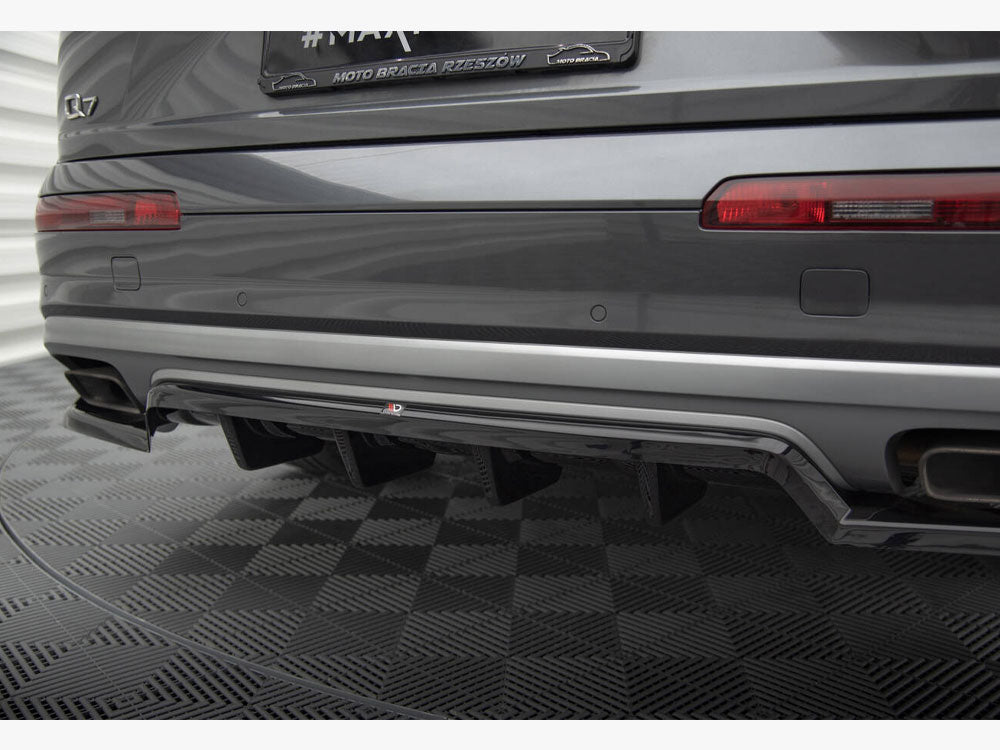 Maxton Design Central Rear Splitter (Vertical Bars) Audi Q7 Mk2 - AU-Q7-2-RD1G+RD2G - Image 4