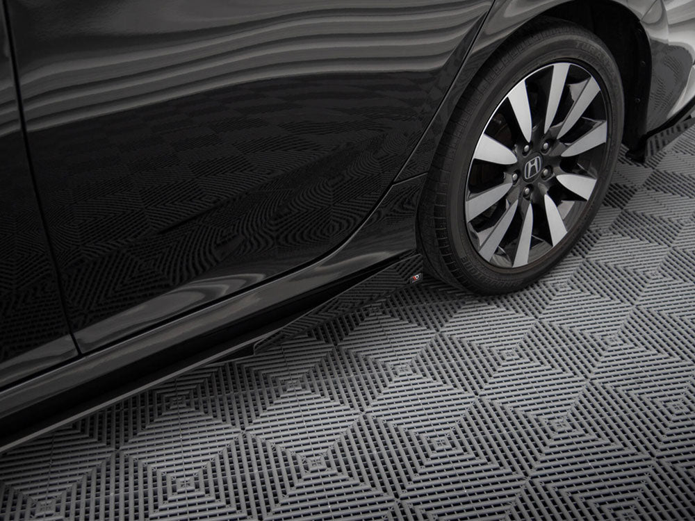 Maxton Design Street PRO Side Skirts Diffusers + Flaps Honda Civic Mk10 - HOCI10CNC-SD1B+SF1G - Image 5