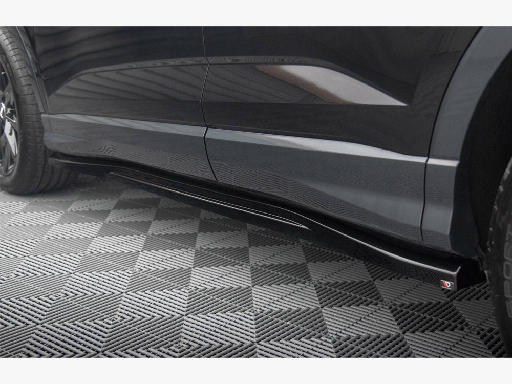 Side Skirts Diffusers Audi Q3 Sportback F3