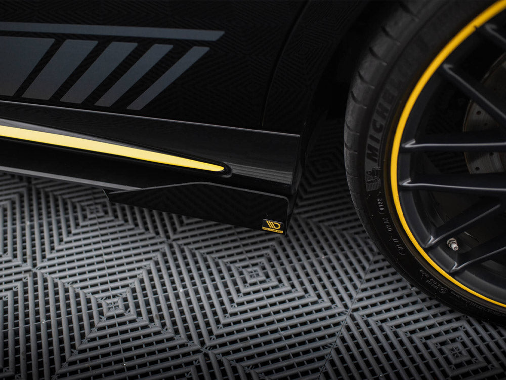 Maxton Design Side Flaps Mercedes-AMG CLA 45 C117 Facelift - MECLA117AMGAEROCNC-SF1G - Image 4