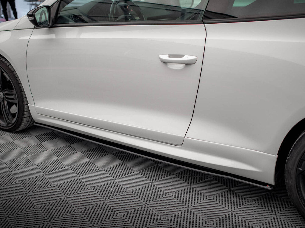 Maxton Design Street PRO Side Skirts Diffusers Volkswagen Scirocco R Mk3 - VWSC3RCNC-SD2B - Image 4