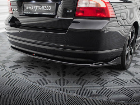 Maxton Design Central Rear Splitter Volvo S80 Mk2 - VO-S80-3-RD1G - Image 3