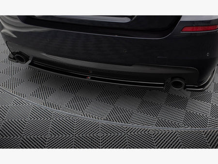 Maxton Design Central Rear Splitter (Vertical Bars) BMW 5 F11 M-Pack - BM-5-11-MPACK-RD1+RD3G - Image 3