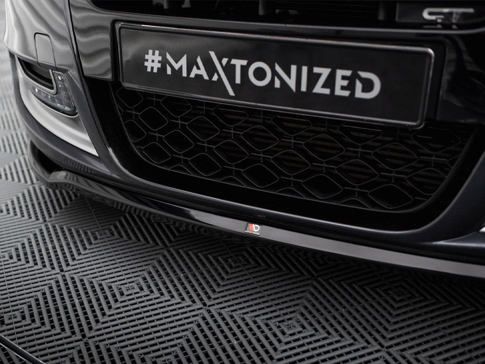 Maxton Design Front Splitter V.1 Renault Megane GT Mk3 Facelift - RE-ME-3-GT-FD1G - Image 4