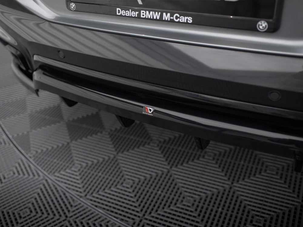 Maxton Design Central Rear Splitter (Vertical Bars) V.2 BMW X6 M-Pack G06 Facelift - BM-X6-G06F-MPACK-RD2G+RD3G - Image 4