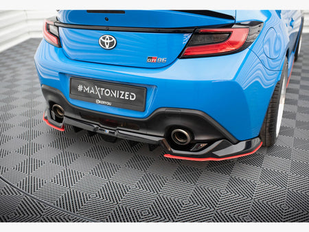 Maxton Design Central Rear Splitter (Vertical Bars) V.2 Toyota GR86 Mk1 - TO-GR86-1-RD2G+RD5G+RD2RRED - Image 4