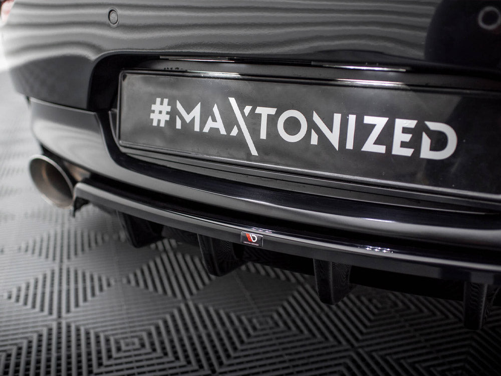 Maxton Design Central Rear Splitter (Vertical Bars) BMW Z4 M-Pack E89 Facelift - BM-Z4-89F-MPACK-RD1G+RD2G - Image 4