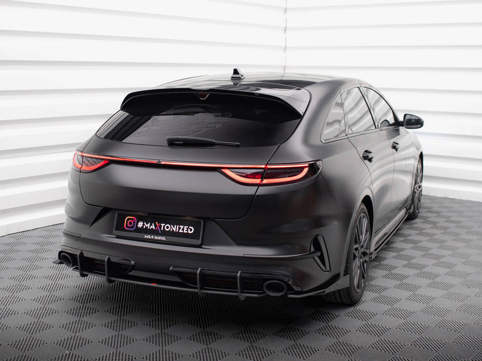 Maxton Design Street Pro Rear Side Splitters + Flaps KIA ProCeed GT Mk1 Facelift - KICE3FPROGTCNC-RSD1B+RSF1G - Image 2