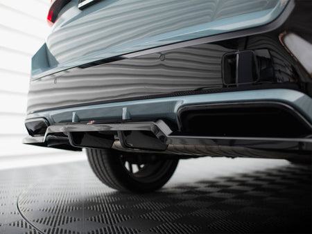 Maxton Design Central Rear Splitter (Vertical Bars) BMW X1 M-Pack U11 - BM-X1-U11-MPACK-RD1G+RD2G - Image 6