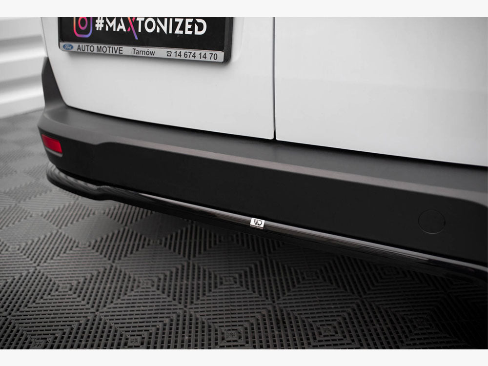 Maxton Design Central Rear Splitter Ford Transit Connect Mk2 Facelift - FO-TR-CON-3-RD1G - Image 4