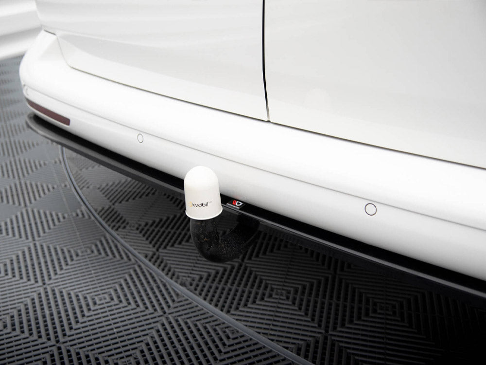 Maxton Design Central Rear Splitter Volkswagen T6 Long Facelift - VW-T6F-LONG-RD1G - Image 4