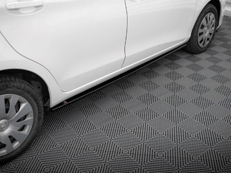 Maxton Design Side Skirts Diffusers Toyota Yaris Mk3 Facelift - TO-YA-3F2-SD1G - Image 3