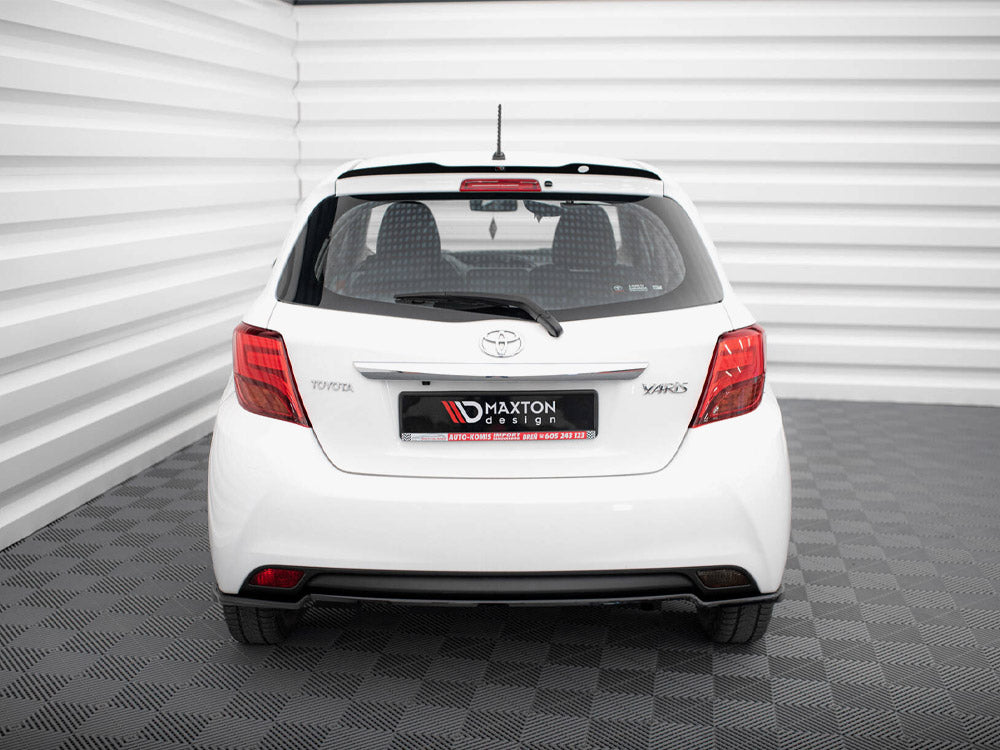 Maxton Design Central Rear Splitter Toyota Yaris Mk3 Facelift - TO-YA-3-RD1G - Image 2