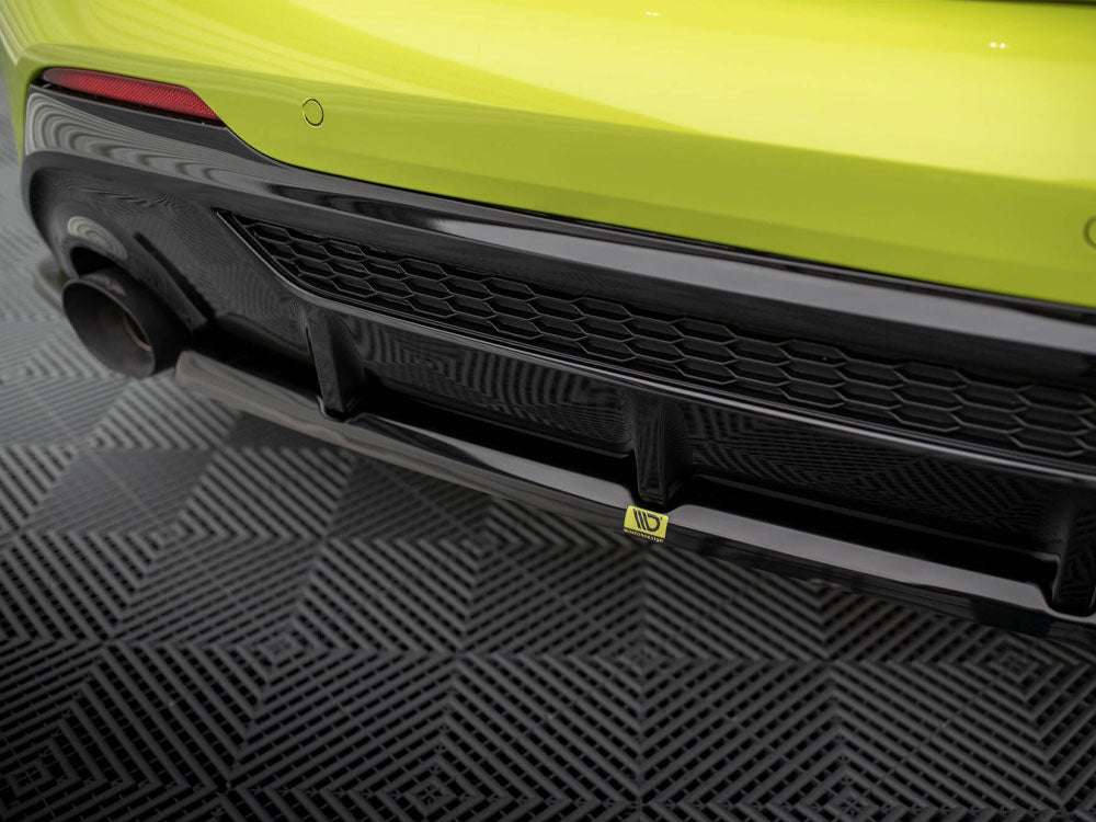 Maxton Design Central Rear Splitter V.2 BMW M135i F40 - BM-1-40-M-RD2G - Image 4