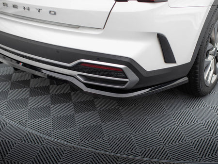 Maxton Design Central Rear Splitter (Vertical Bars) Kia Sorento Mk4 - KI-SO-4-RD1G+RD2G - Image 6